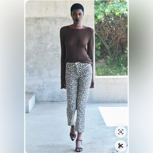 JEANS ZW COLLECTION BOOTCUT TIRO ALTO CROPPED ANIMAL PRINT